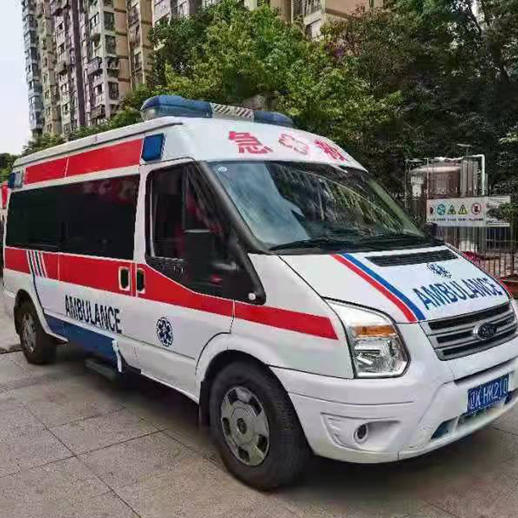 岭口镇长途救护车护送病人返乡